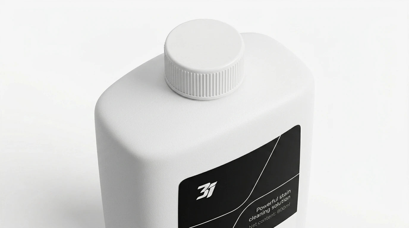 smart tech store Canada. premium tech accessories Canada. 3i S10 Ultra Cleaning Solution. Gallery image 9. Lines name one specific SKU—never substitute a generic lookalike from the category. After review passes, each render should still read as a fresh studio viewpoint of that same physical unit.