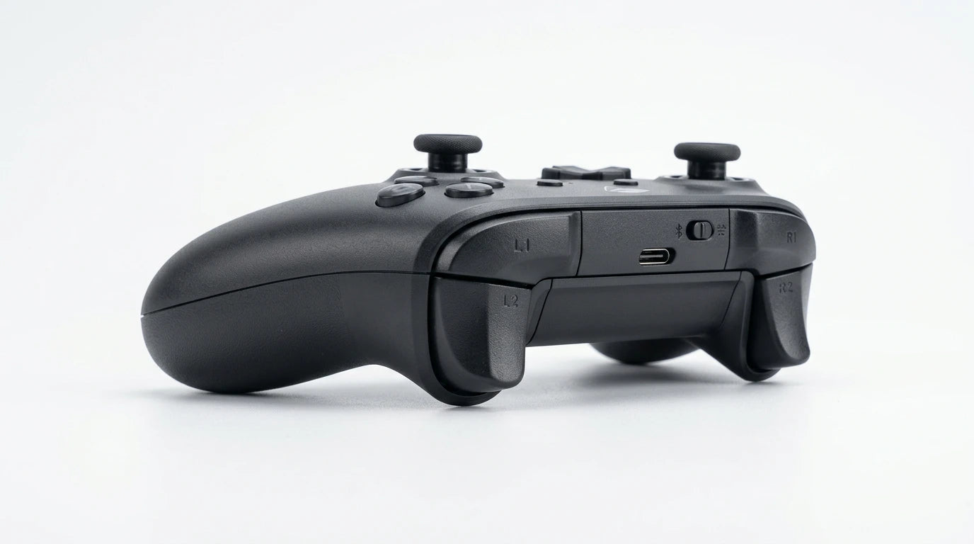 future tech gadgets Canada. premium tech accessories Canada. Machenike G5 Pro Tri-Mode Controller. Gallery image 3. Lines name one specific SKU—never substitute a generic lookalike from the category. After review passes, each render should still read as a fresh studio viewpoint of that same physical unit.